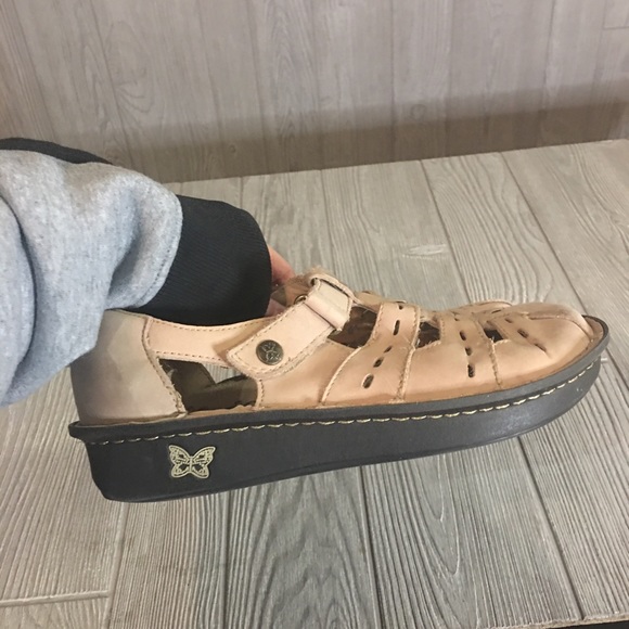 Alegria Pesca Fishermen Tan Sandals Size 6.5 - Picture 3 of 9